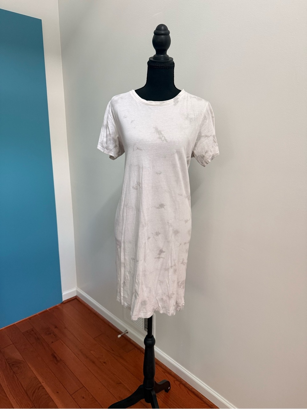Marc New York White/Grey marbled Short-Sleeve T-Shirt Dress